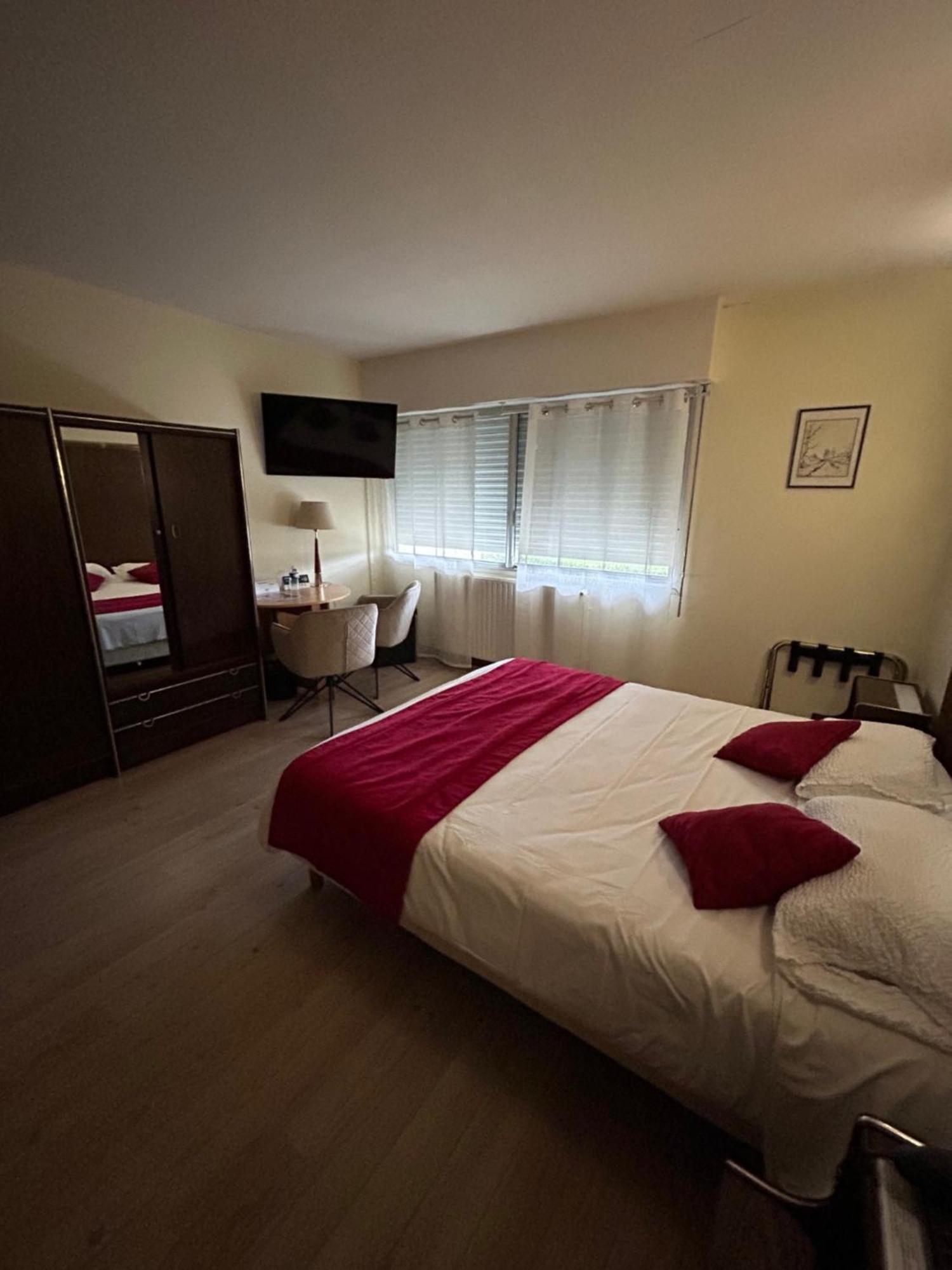 Hotel Logis Horizon 117 Sentaraille Esterno foto